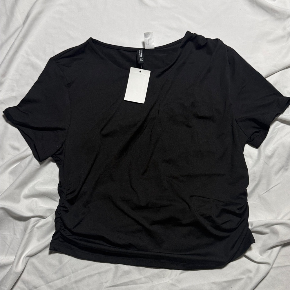 H&M Black Short Sleeve Women's Top